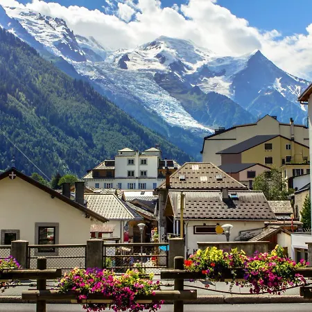 Apartment Le Paccard-2 By Interhome Chamonix